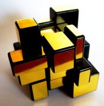scrambled Mirror Cube gold