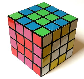 4x4 cube checkerboard pattern