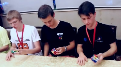 rubiks cube one handed solution